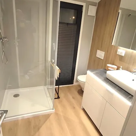 Silver Moon Na Skraju Rzeki * Uraz (Trzebnica)